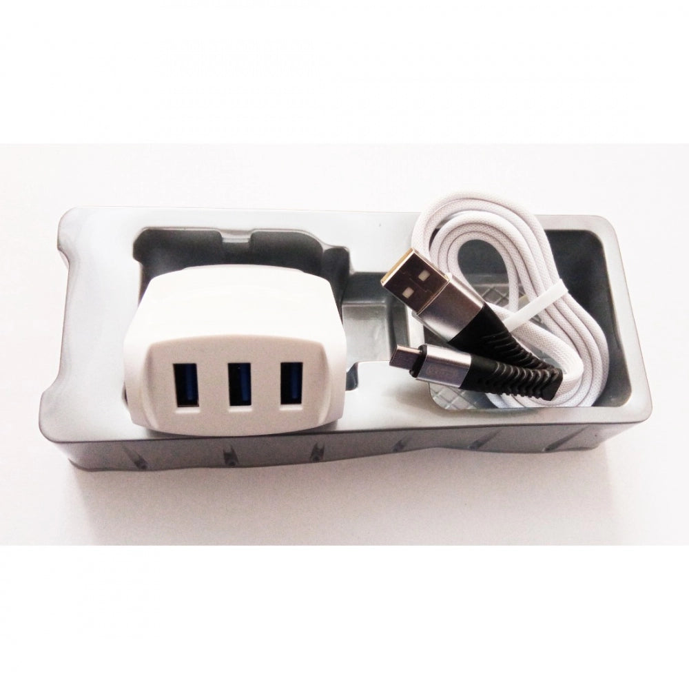 Amfyn Brand Amac Charger CH-14 3.8 A 3USB-White