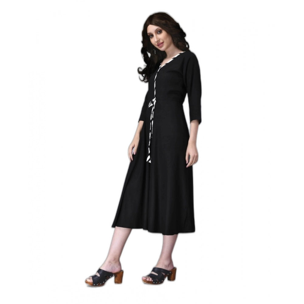 Amfyn Women's Rayon Lace Straight Kurti (Black)