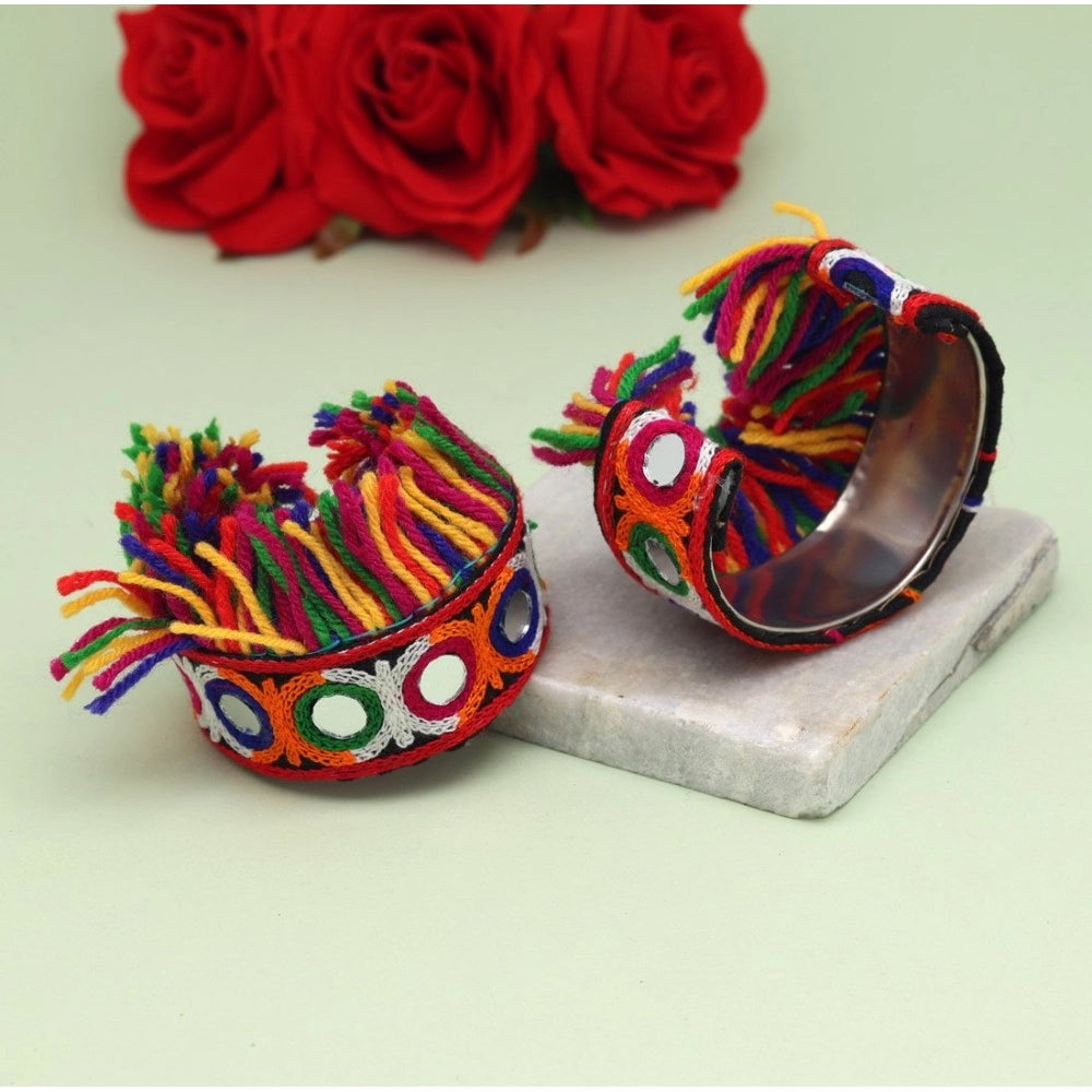 Fashion Women's Multi Color Oxidised Thread Work 1 Pair Of Adjustable Bracelet