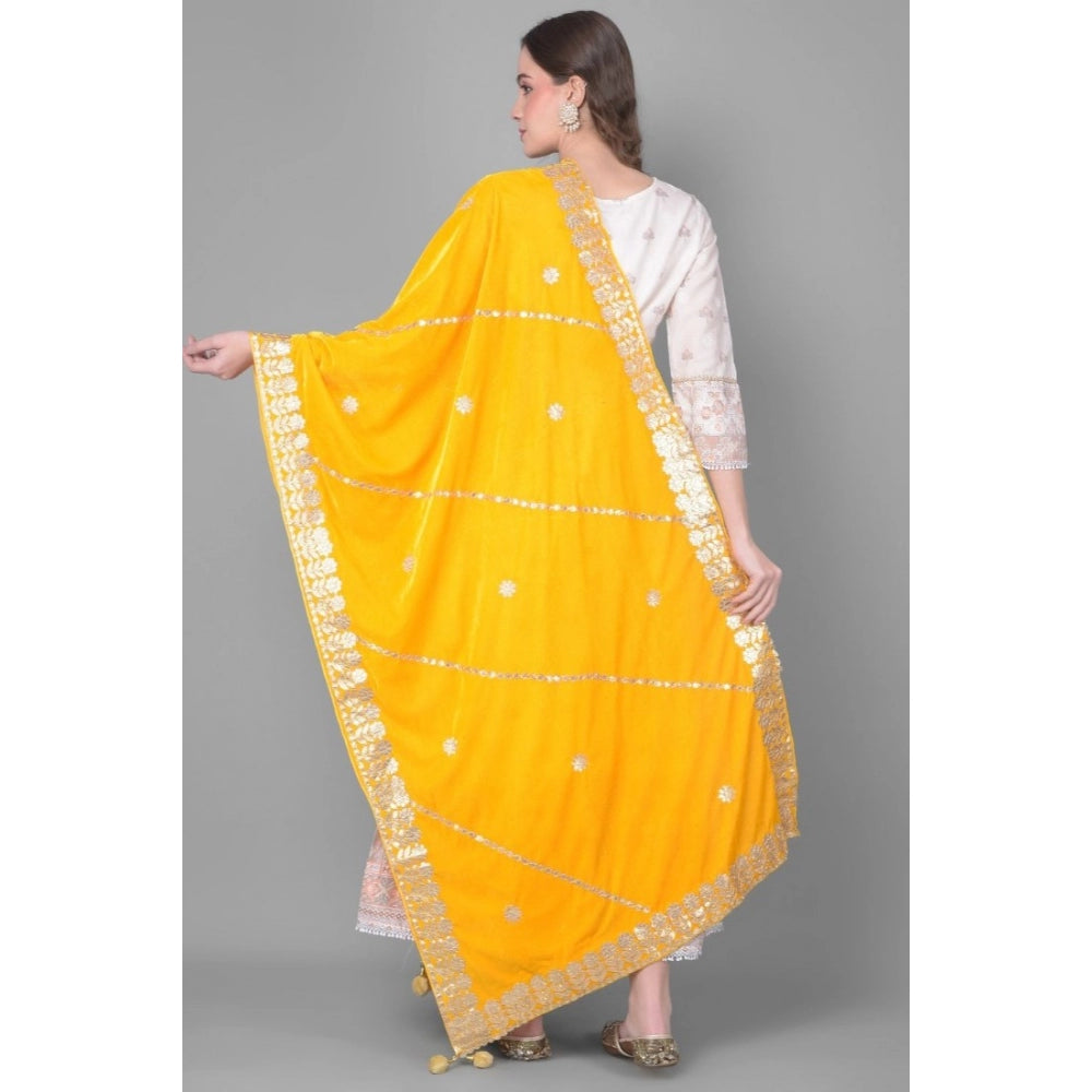 Amfyn Women's Velvet Gotta Patti Dupatta (Yellow, Length: 2.25 to 2.50 Mtr)