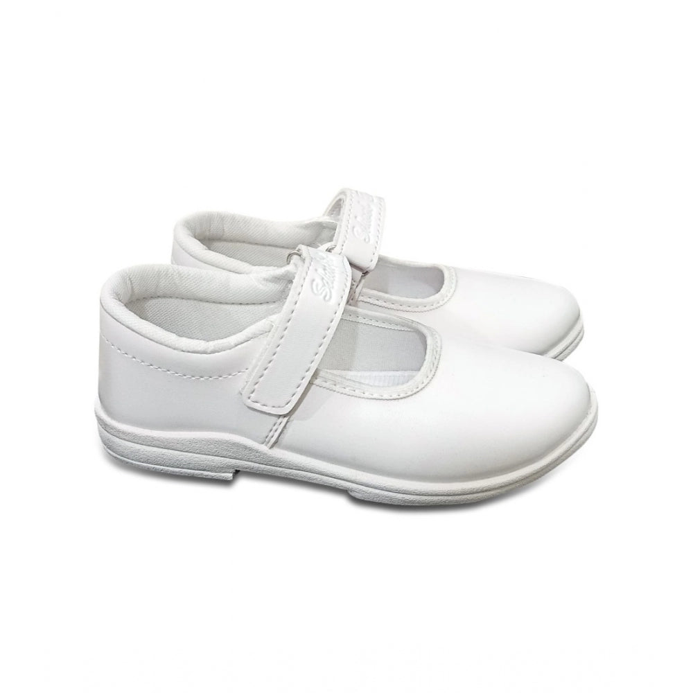 Amfyn Girls Rexine Ox-Ankle Velcro Closure School Shoe (White)