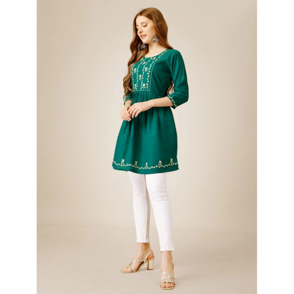 Amfyn Women's Casual 3-4 th Sleeve Embroidered Rayon Tunic Top (Light Green)