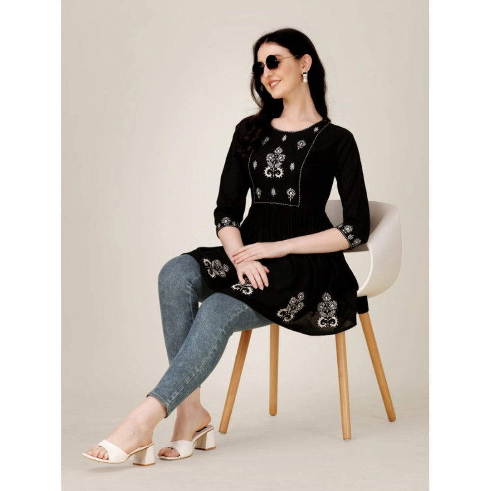 Amfyn Women's Casual 3-4 th Sleeve Embroidered Rayon Tunic Top (Black)