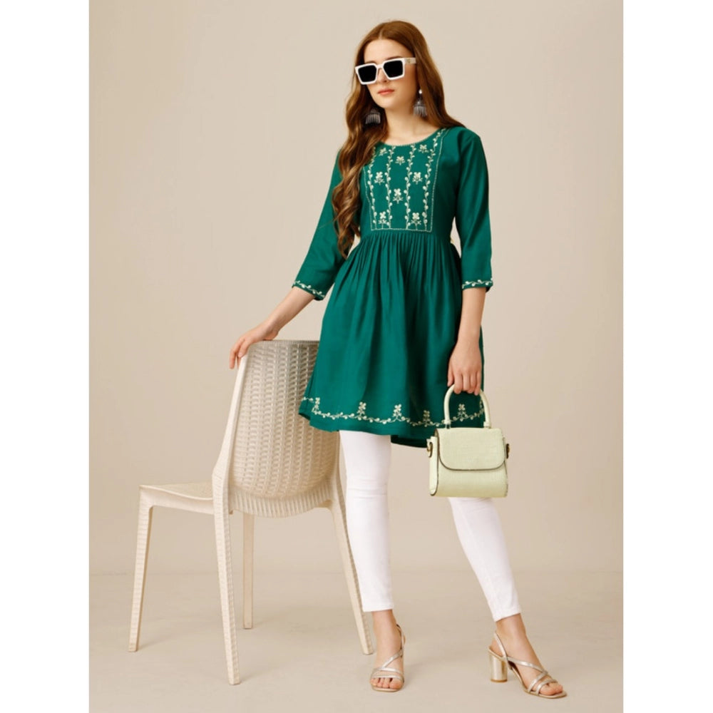 Amfyn Women's Casual 3-4 th Sleeve Embroidered Rayon Tunic Top (Light Green)