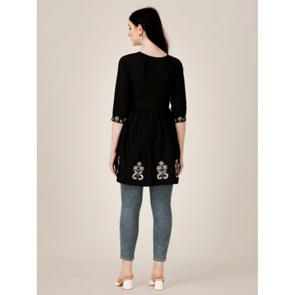 Amfyn Women's Casual 3-4 th Sleeve Embroidered Rayon Tunic Top (Black)