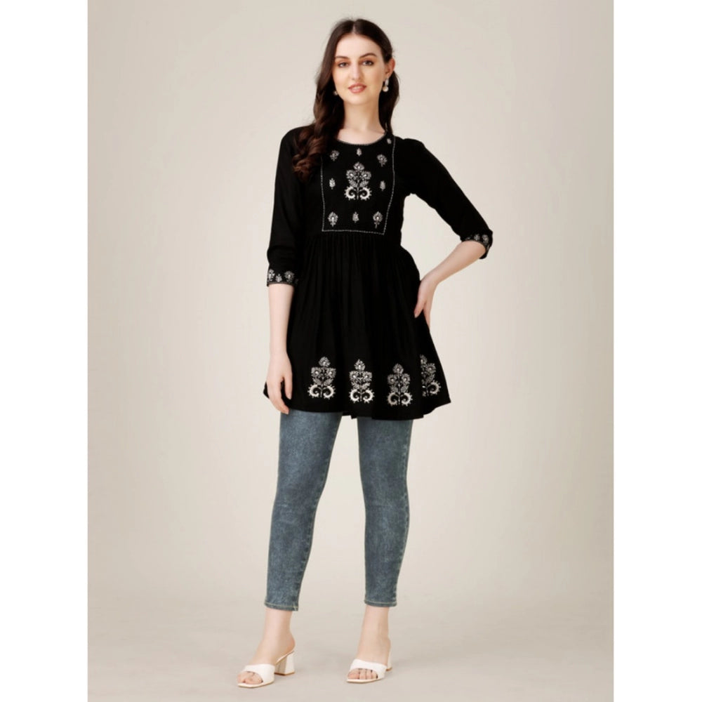 Amfyn Women's Casual 3-4 th Sleeve Embroidered Rayon Tunic Top (Black)