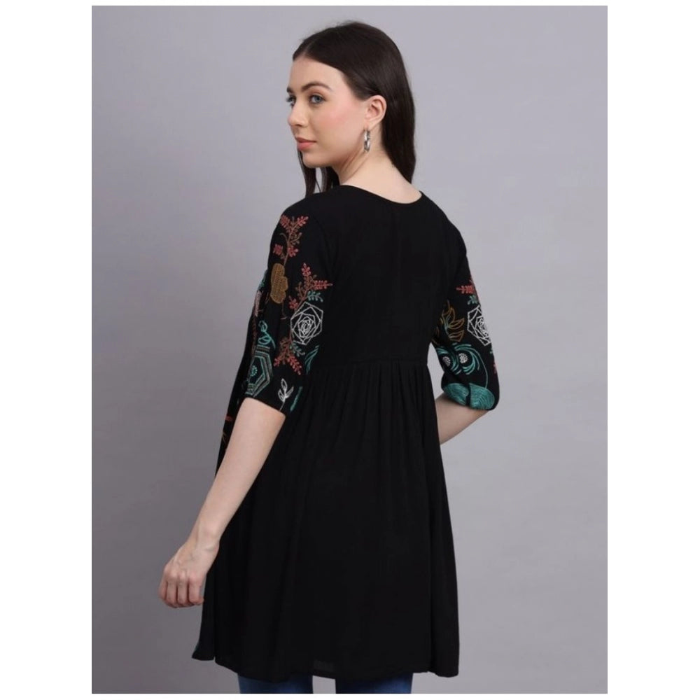 Amfyn Women's Casual 3-4th Sleeve Embrodery Royon Top (Black)